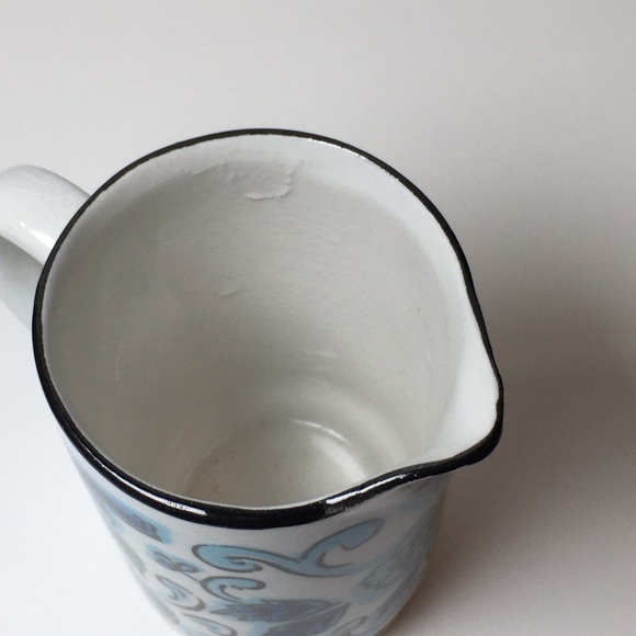 Very Small 60s - 70s Holt Howard Creamer HH 7219 Blue Cone Flower Hand Painted - Picture 11 of 13